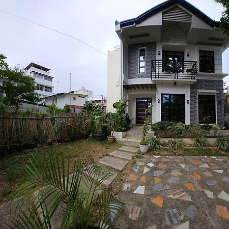 Andrew N Sophia'S Guest House Puerto Princesa Ngoại thất bức ảnh